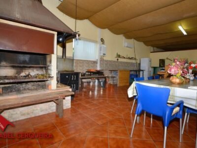 GRAN VIVIENDA EN VALENÇA CON 6.000 m² DE TERRENO - IDEAL PARA CASA RURAL