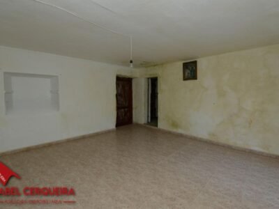 CASA DE PIEDRA PARA REFORMAR EN MAVIA (OIA)