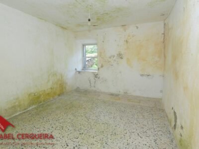 CASA DE PIEDRA PARA REFORMAR EN MAVIA (OIA)