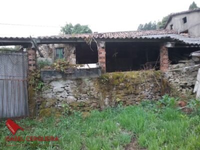 CASA DE PIEDRA PARA REFORMAR EN MAVIA (OIA)