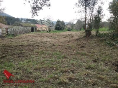 TERRENO EDIFICABLE DE 1.900 M² EN O ROSAL - 800 M² EDIFICABLES A SOLO 700 M DE LA PLAYA DE EIRAS