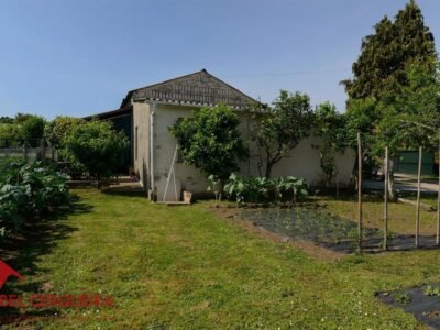 TU HOGAR EN EL BAIXO MIÑO: CASA EN UNA PLANTA CON PISCINA Y AMPLIOS ESPACIOS