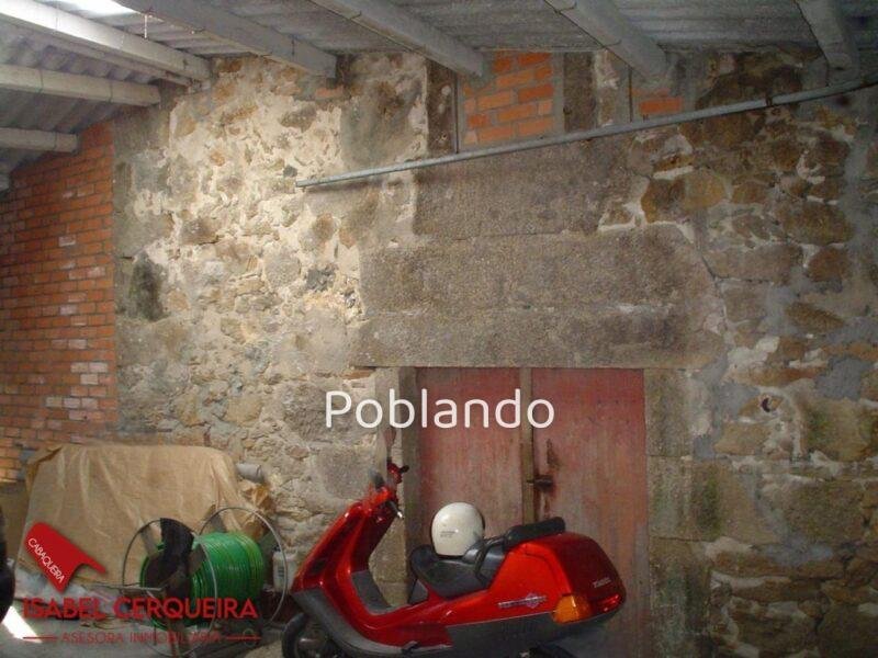 OPORTUNIDAD ÚNICA - CASA DE PIEDRA A REFORMAR CON TERRENO Y VISTAS AL MAR EN EL CENTRO DE A GUARDA.