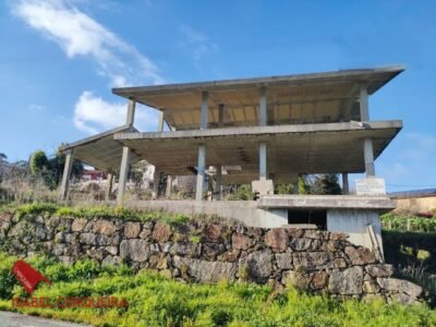 TU NUEVO CHALET EN O ROSAL: VISTAS A PORTUGAL Y PROYECTO CON LICENCIA