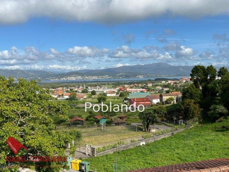 AMPLIA CASA EN A GUARDA CON 6 DORMITORIOS - ESPACIO, UBICACIÓN Y GRANDES POSIBILIDADES