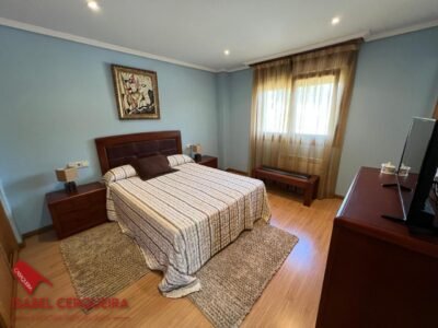 IC INMO PRESENTA | CHALET DE LUJO CON DOS VIVIENDAS A 200 METROS DE LA PLAYA