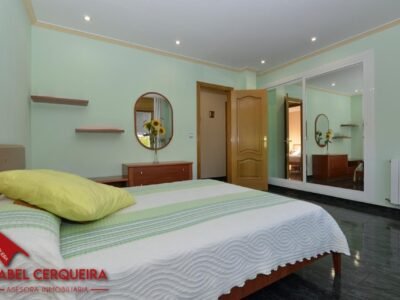 GRAN CHALET EN O ROSAL - ESPACIO, CALIDAD Y UBICACIÓN PRIVILEGIADA.