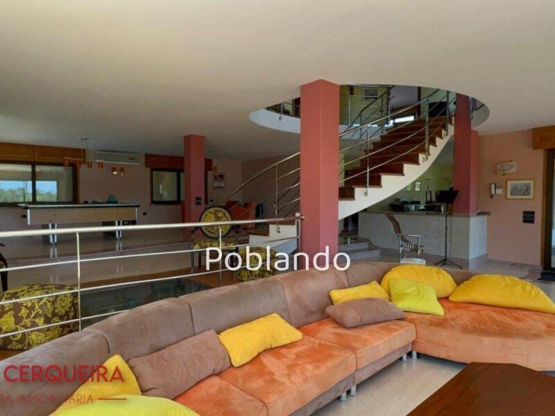 LUJO, PRIVACIDAD Y ESPACIO | CHALET DE 603 m² EN O ROSAL