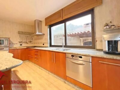 LUJO, PRIVACIDAD Y ESPACIO | CHALET DE 603 m² EN O ROSAL