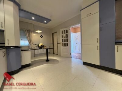 CHALET EXCLUSIVO EN O ROSAL - 431 M², 7 DORMITORIOS Y AMPLIA PARCELA DE 1.486 M²