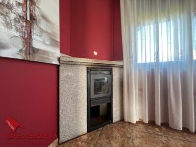 ¡GRAN OPORTUNIDAD EN O ROSAL! CASA CON 2 VIVIENDAS INDEPENDIENTES, 335 m², GARAJE PARA 2 COCHES Y TERRAZA - 219.000 €