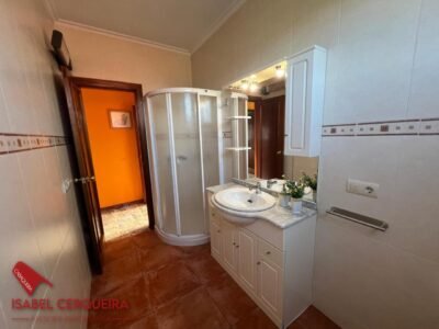 ¡GRAN OPORTUNIDAD EN O ROSAL! CASA CON 2 VIVIENDAS INDEPENDIENTES, 335 m², GARAJE PARA 2 COCHES Y TERRAZA - 219.000 €