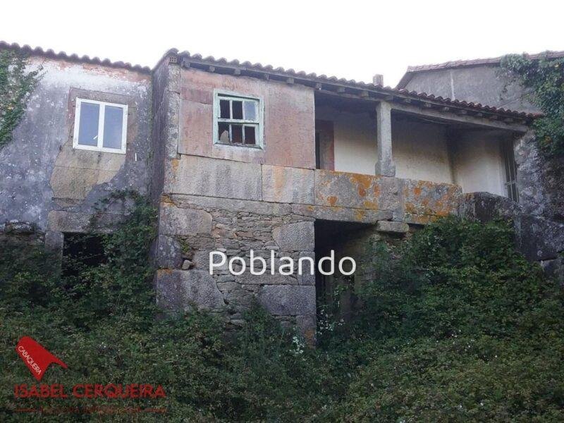 CASA HISTÓRICA DE 1900 EN OIA - 312 m² SOBRE UNA FINCA DE 5.769 m²