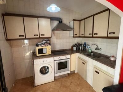 OPORTUNIDAD EN A GUARDA | EDIFICIO CON 2 VIVIENDAS Y LOCAL - IDEAL PARA VIVIR O INVERTIR