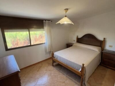 OPORTUNIDAD EN A GUARDA | EDIFICIO CON 2 VIVIENDAS Y LOCAL - IDEAL PARA VIVIR O INVERTIR