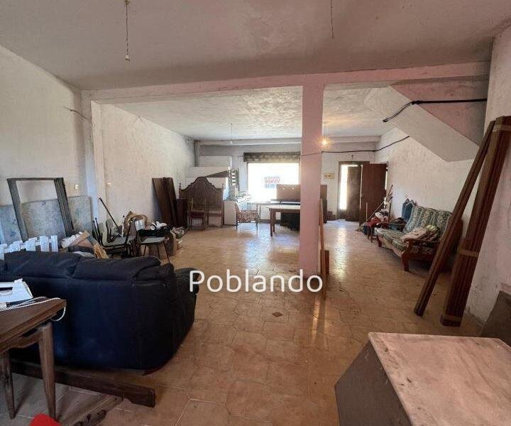 OPORTUNIDAD EN A GUARDA | EDIFICIO CON 2 VIVIENDAS Y LOCAL - IDEAL PARA VIVIR O INVERTIR