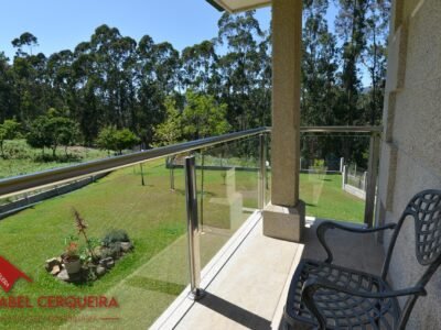VILLA PRIVADA EN O ROSAL · DISEÑO CONTEMPORÁNEO, JARDÍN Y VISTAS A PORTUGAL