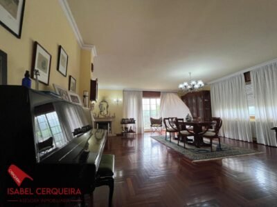 CHALET DE PIEDRA CON DOS VIVIENDAS EN CORUXO | VIGO