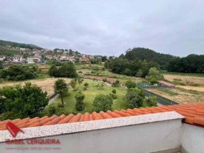 CHALET DE PIEDRA CON DOS VIVIENDAS EN CORUXO | VIGO