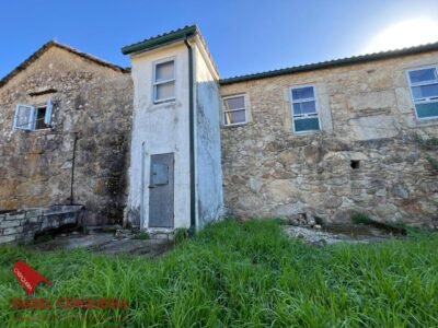 OIA · UNA CASA DE PIEDRA CON VISTAS AL ATLÁNTICO PARA CREAR ALGO ÚNICO