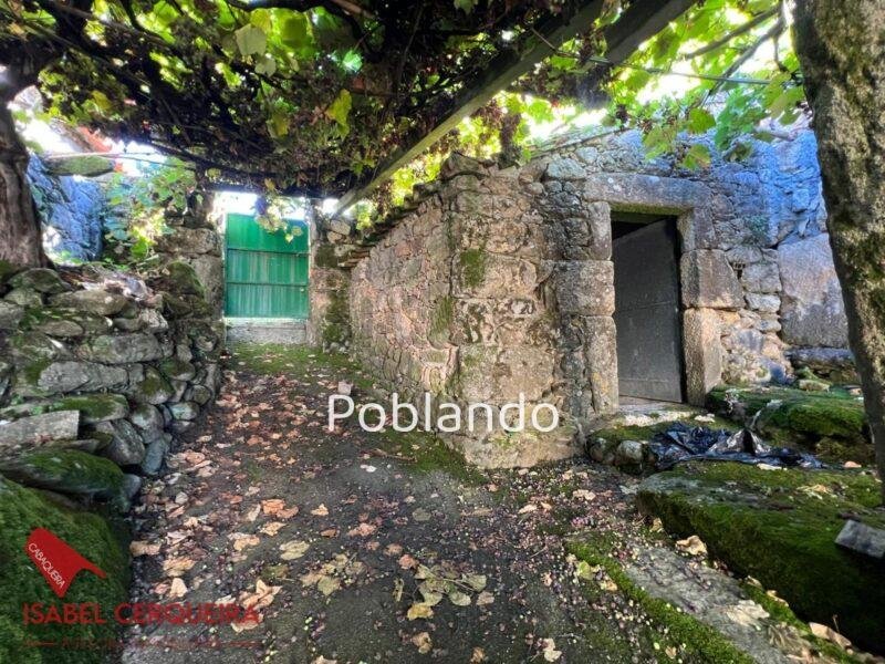 OIA · UNA CASA DE PIEDRA CON VISTAS AL ATLÁNTICO PARA CREAR ALGO ÚNICO