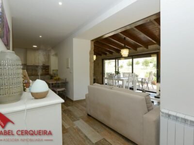 EXCLUSIVA EN TOMIÑO | CHALET DE PIEDRA EN PLANTA BAJA CON 2.800 M² DE FINCA PRIVADA
