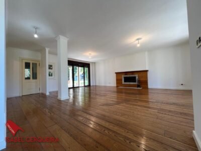 GRAN CASA DE PIEDRA EN TOMIÑO - 386 M², 1.437 M² DE PARCELA Y UNA UBICACIÓN PRIVILEGIADA
