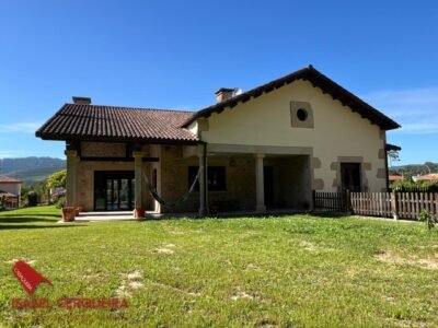 GRAN CASA DE PIEDRA EN TOMIÑO - 386 M², 1.437 M² DE PARCELA Y UNA UBICACIÓN PRIVILEGIADA