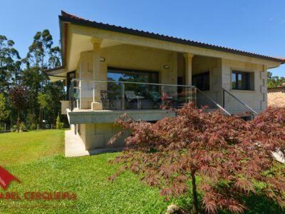 VILLA PRIVADA EN O ROSAL · DISEÑO CONTEMPORÁNEO, JARDÍN Y VISTAS A PORTUGAL