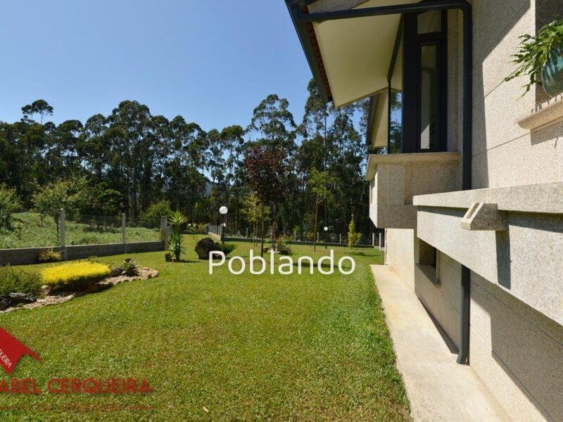 VILLA PRIVADA EN O ROSAL · DISEÑO CONTEMPORÁNEO, JARDÍN Y VISTAS A PORTUGAL