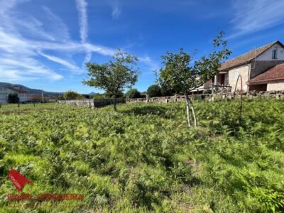 CASA SEÑORIAL DE PIEDRA · 5.267 m² DE FINCA · POSIBILIDADES DE EDIFICACIÓN | FORCADELA · TOMIÑO