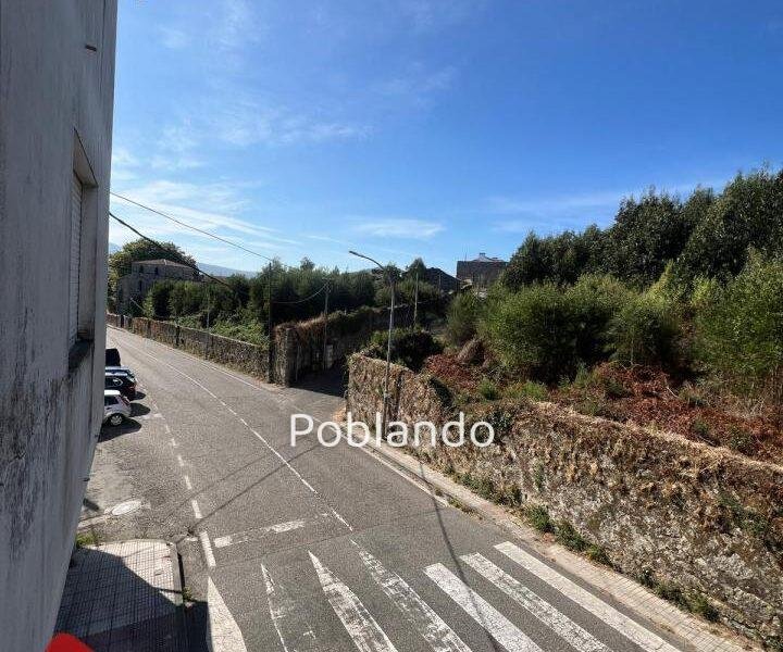 OPORTUNIDAD EN A GUARDA | EDIFICIO CON 2 VIVIENDAS Y LOCAL - IDEAL PARA VIVIR O INVERTIR