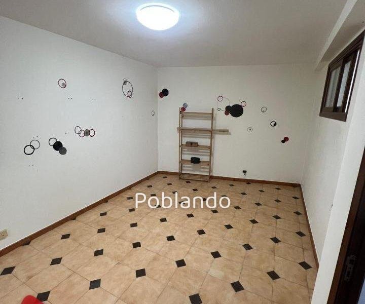 OPORTUNIDAD EN A GUARDA | EDIFICIO CON 2 VIVIENDAS Y LOCAL - IDEAL PARA VIVIR O INVERTIR
