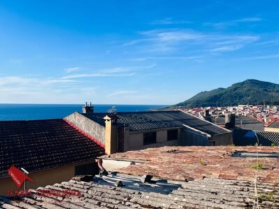 CASA ADOSADA CON VISTAS EN A GUARDA - ESPACIO, UBICACIÓN Y MÚLTIPLES POSIBILIDADES