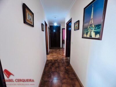 CASA ADOSADA CON VISTAS EN A GUARDA - ESPACIO, UBICACIÓN Y MÚLTIPLES POSIBILIDADES