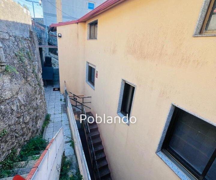 CASA ADOSADA CON VISTAS EN A GUARDA - ESPACIO, UBICACIÓN Y MÚLTIPLES POSIBILIDADES