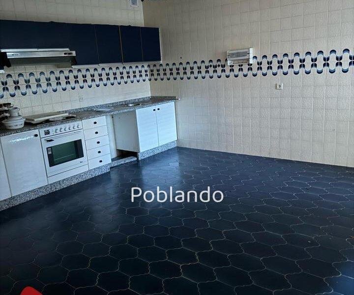 CASA CON VISTAS AL MAR EN PLENO CENTRO DE A GUARDA - UNA OPORTUNIDAD ÚNICA EN GALICIA