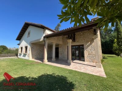 GRAN CASA DE PIEDRA EN TOMIÑO - 386 M², 1.437 M² DE PARCELA Y UNA UBICACIÓN PRIVILEGIADA
