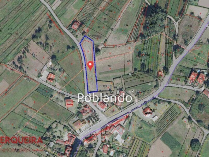 TERRENO URBANIZABLE DE 1.126 m² EN TOMIÑO — foto 2