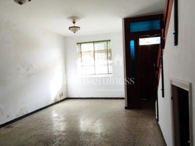 CASA CON TERRAZA EN O SEIXO - PARA REFORMAR -