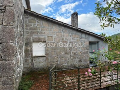SE VENDE EN CIMA DE BARRA - A PEROXA (OURENSE)