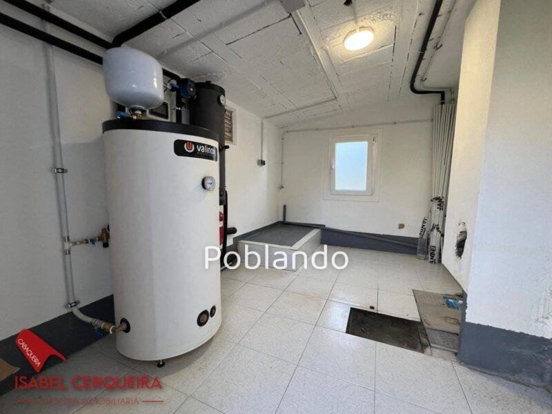 CHALET CON PISCINA, VIÑEDO, GRAN GARAJE Y CASA DE PIEDRA