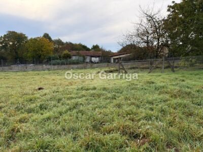 ¡SE VENDE EN FREÁS DA CANDA - PIÑOR (OURENSE)!