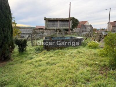 ¡SE VENDE EN FREÁS DA CANDA - PIÑOR (OURENSE)!