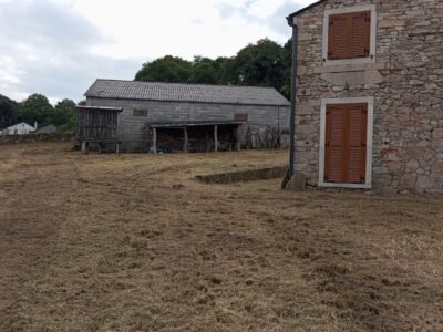 Parcela con casa y nave para amantes de la naturaleza
