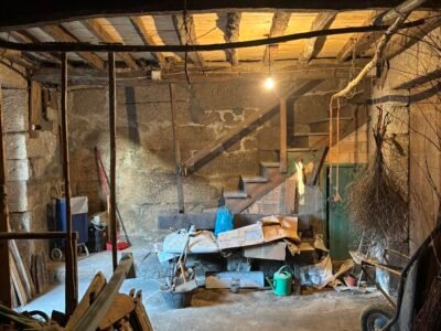 CASA DE PIEDRA PARA RESTAURAR – 244 m² EN DOS PLANTAS – CABEANCA (AYUNTAMIENTO DE OURENSE)