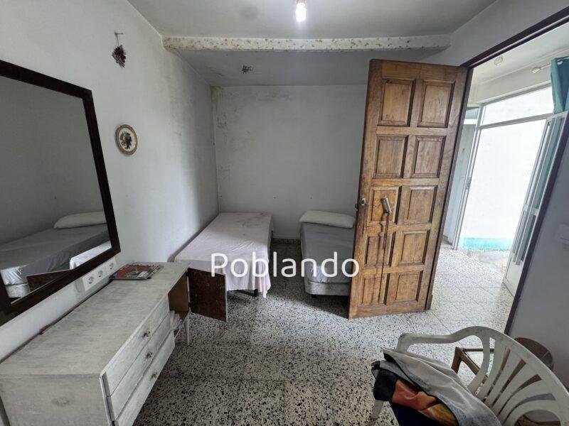 Casa de pueblo con solarium, patio y huerto