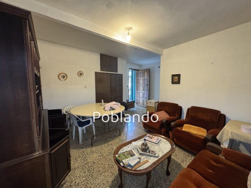 Casa de pueblo con solarium, patio y huerto
