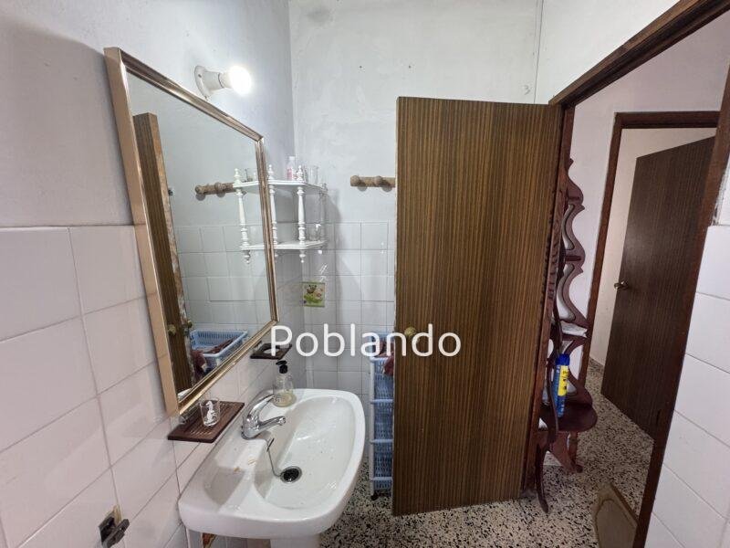 Casa de pueblo con solarium, patio y huerto