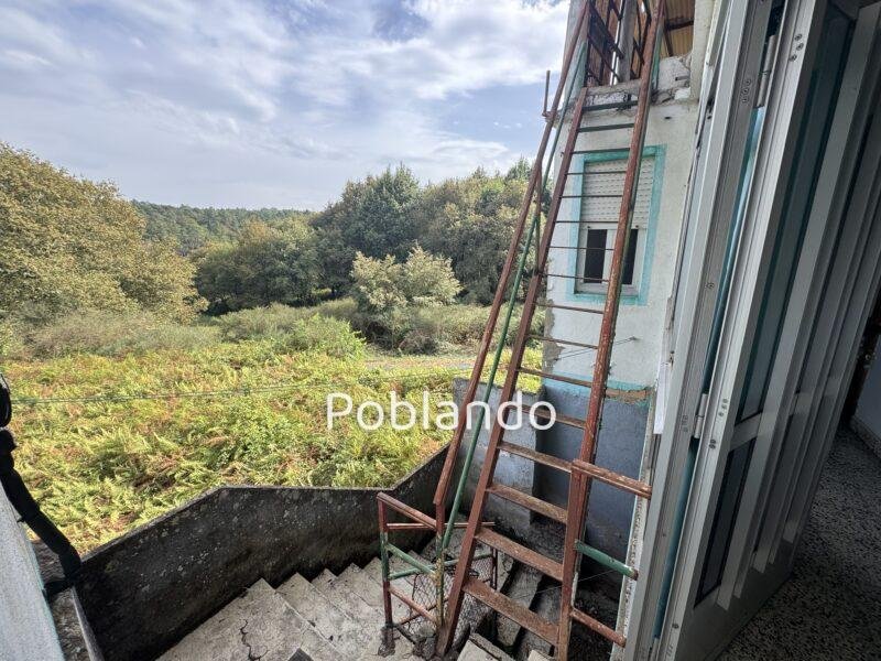 Casa de pueblo con solarium, patio y huerto